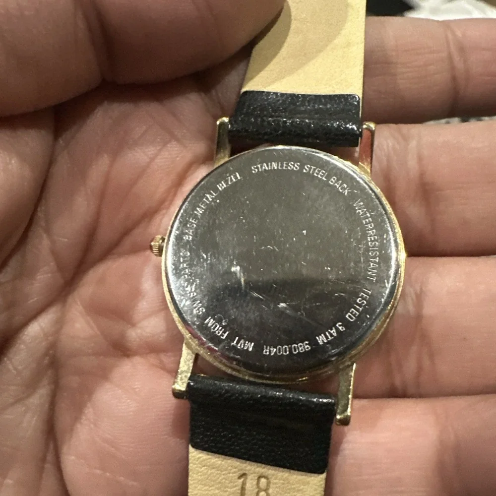 Working Vintage Belair Unisex Watch Swiss Black Roman New Battery 32mm Fit 8in‎